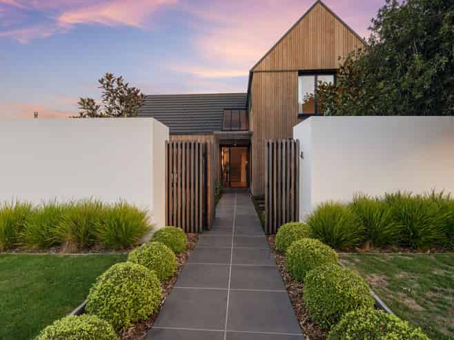 2 Wairarapa Terrace, Fendalton