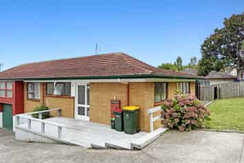 28A Birman Close, Half Moon Bay