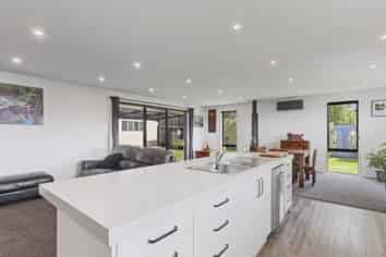 4 Rangiora Woodend Road, Woodend