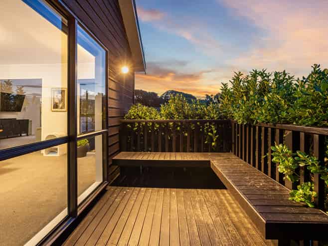 13 Kinnel Grove, Papakowhai