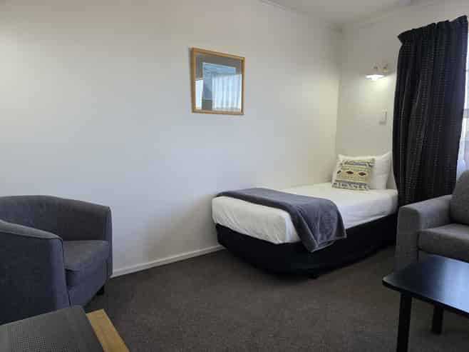 2/102 Tamamutu Street, Taupo