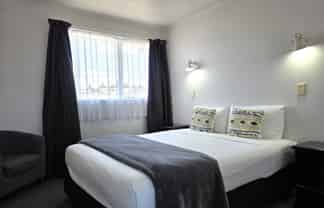 2/102 Tamamutu Street, Taupo