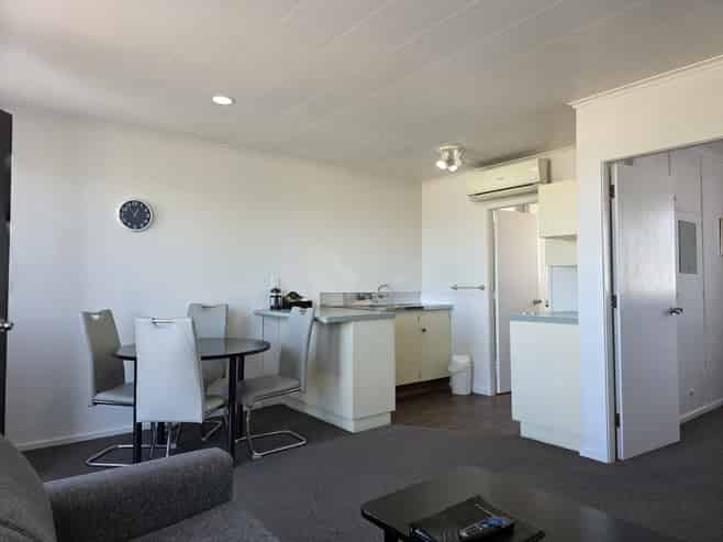 2/102 Tamamutu Street, Taupo