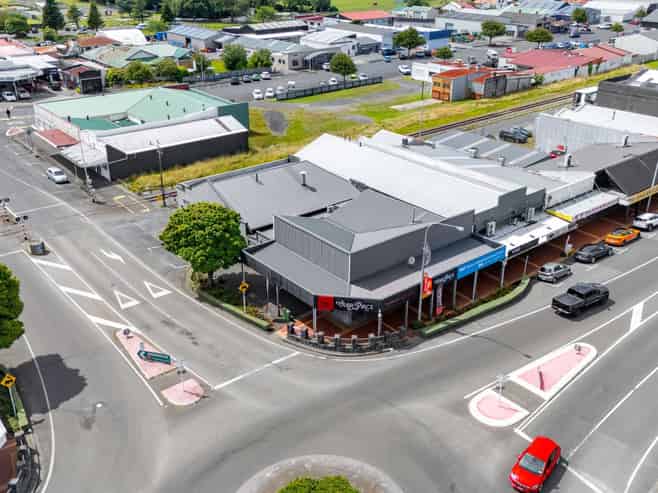 Excellent Returns - 2 Tenants