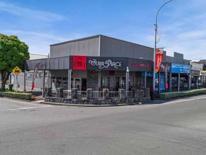 Excellent Returns - 2 Tenants