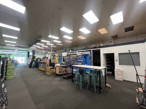 Large format Taranaki Street retail