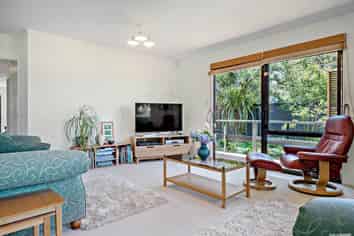 2/227 Shirley Road, Papatoetoe