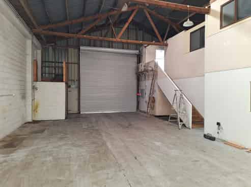 Central workshop/warehouse