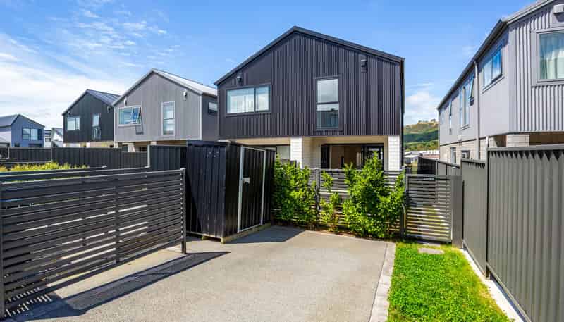 11 Tokitoki Way, Porirua