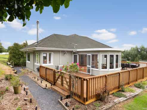 28A Pacific Street, Waiuku