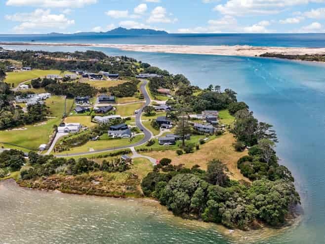 138 Estuary Drive, Mangawhai Heads