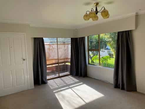 1/4 Crown Street, Royal Oak