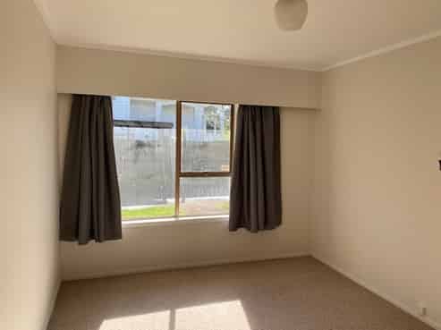 1/4 Crown Street, Royal Oak