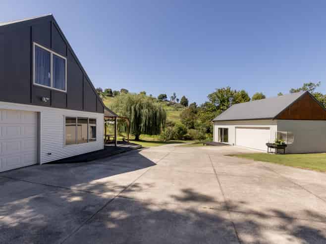 1 Grasmere Way, Bethlehem