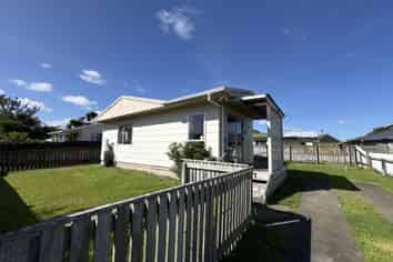 14 Guy Avenue, Levin