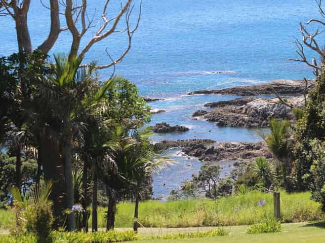 201 Bream Tail Road, Langs Beach