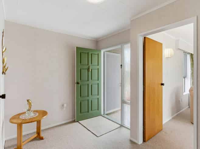 48B Rewarewa Crescent, Waikanae