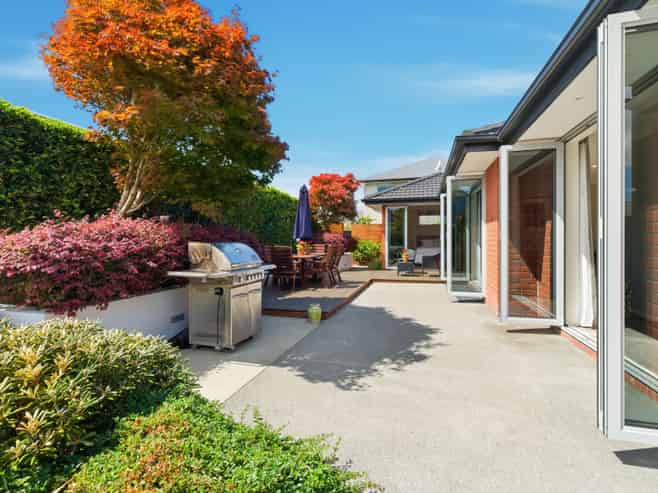 18 Brookfield Drive, Northwood