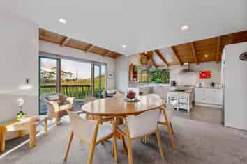 136 Muriwai Road, Waimauku