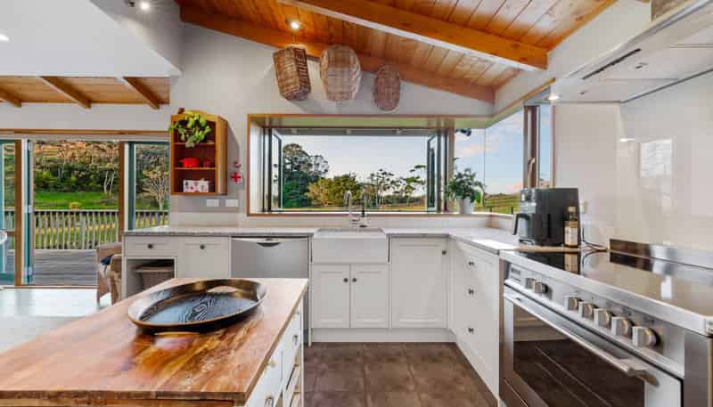 136 Muriwai Road, Waimauku