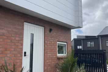 325 Glengarry Road, Glen Eden