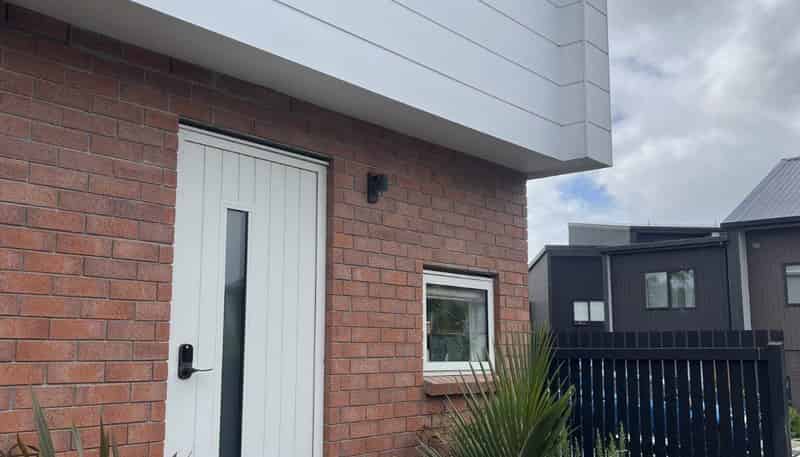 325 Glengarry Road, Glen Eden