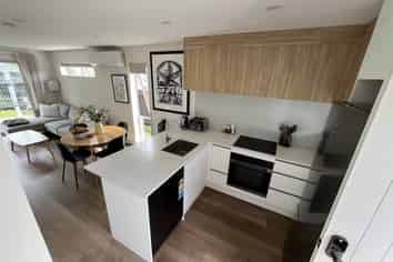 325 Glengarry Road, Glen Eden