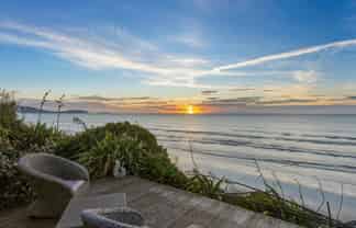 60 The Esplanade, Raumati South