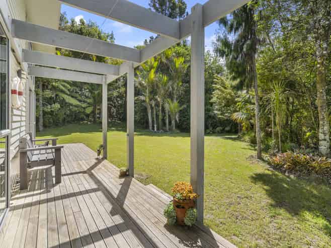 10 Beach Street, Sandspit