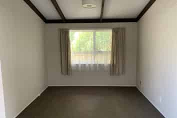 2 Read Street, Levin