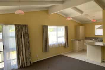 2 Read Street, Levin