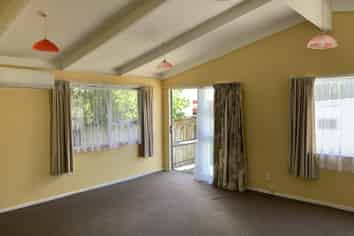 2 Read Street, Levin