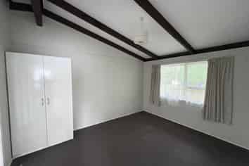 2 Read Street, Levin