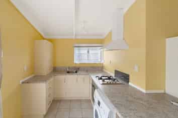 2 Read Street, Levin