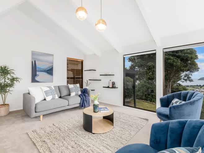 55 Kahu Road, Paremata