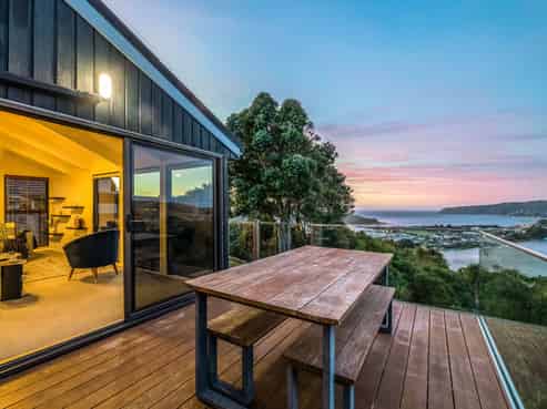 55 Kahu Road, Paremata