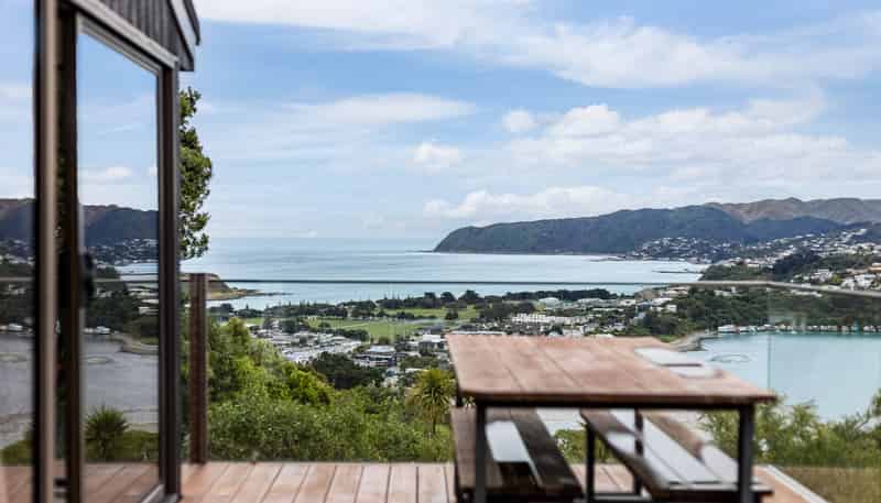 55 Kahu Road, Paremata