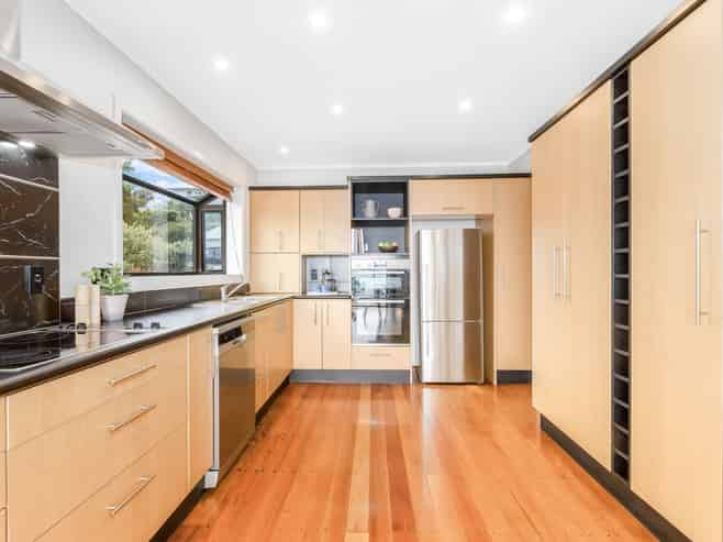 55 Kahu Road, Paremata