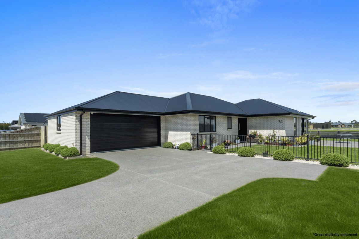 Parkside Perfection!, Amberley