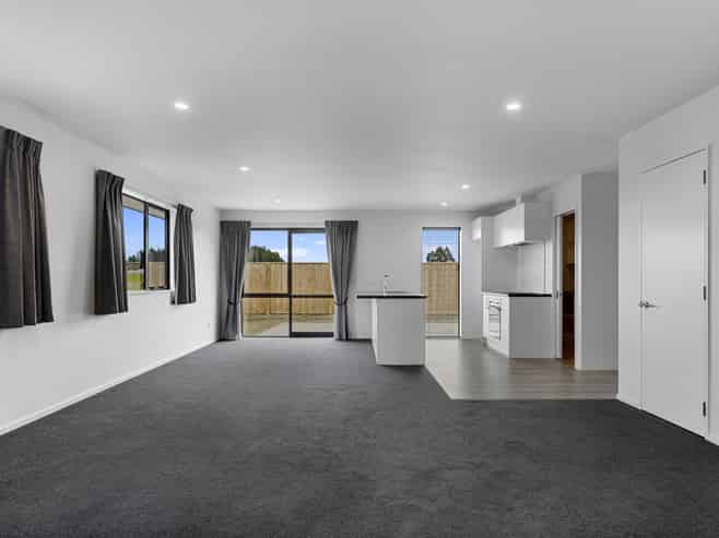 32 Plover Avenue, Amberley