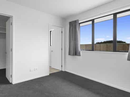 32 Plover Avenue, Amberley