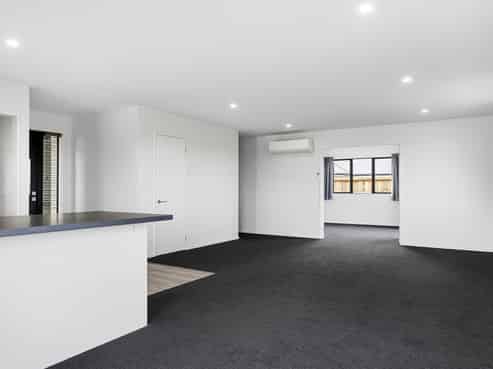 32 Plover Avenue, Amberley