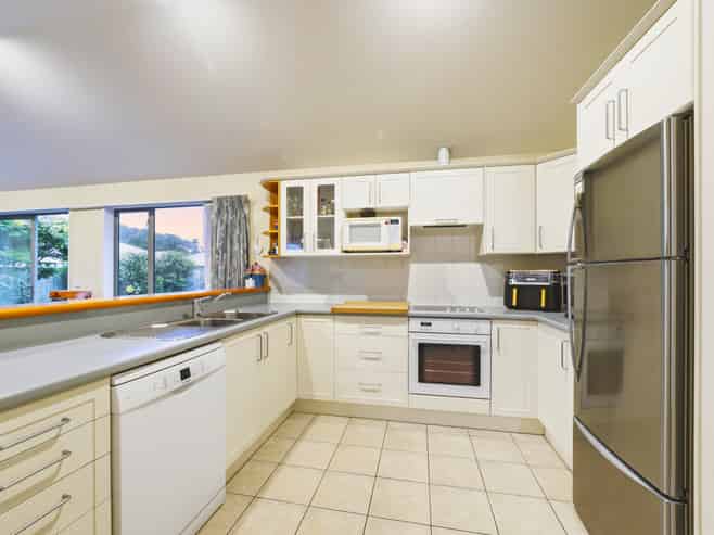 10 Wilmington Place, Shirley