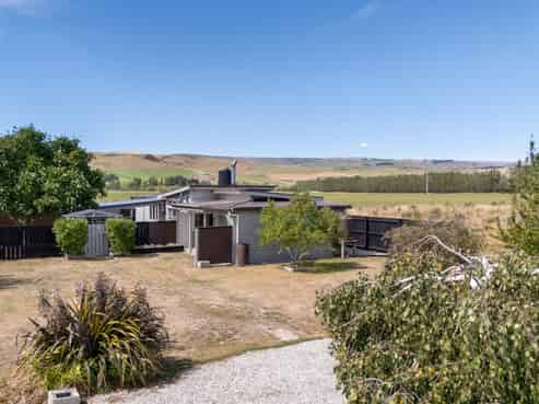 5169 Ettrick-raes Junction Road, Ettrick