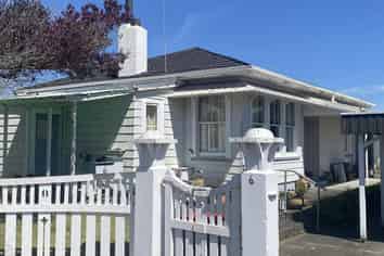 6 George Street, Hospital Hill