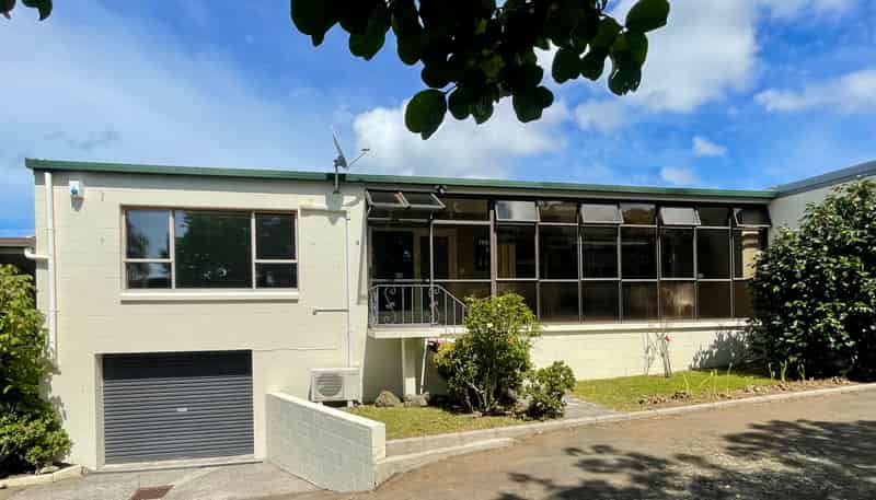 4/2 Risk Road, Remuera