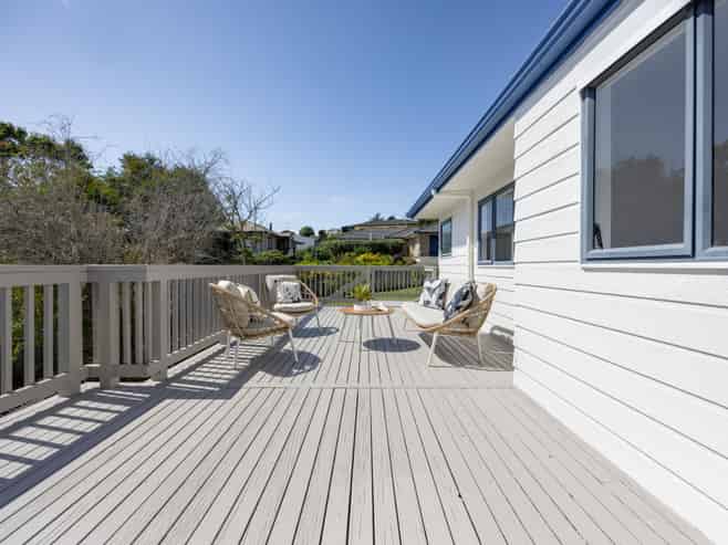 12 Governor Grey Road, Snells Beach