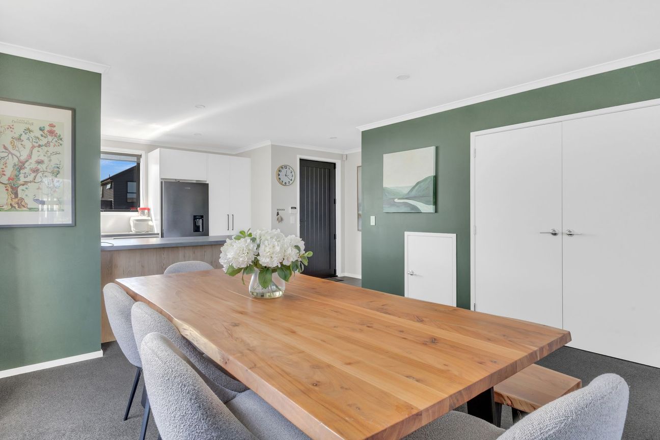 Modern Living & Packed with Appeal - Aanzicht 2