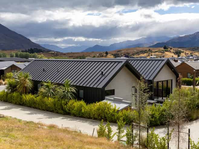 52 Cunninghams Drive, Jacks Point