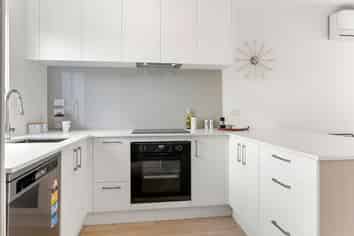 44 Te Tihi Street, Wiri